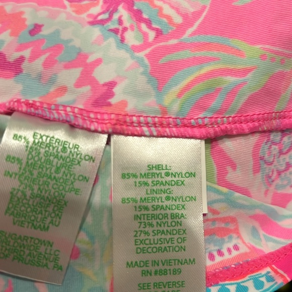 Lilly Pulitzer Mina Bra tank UPF 50+ Shell Me Something Good NWT Medium - Picture 6 of 8
